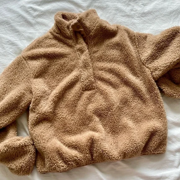 H&M Camel Cowl Neck Sweater Plush Texture